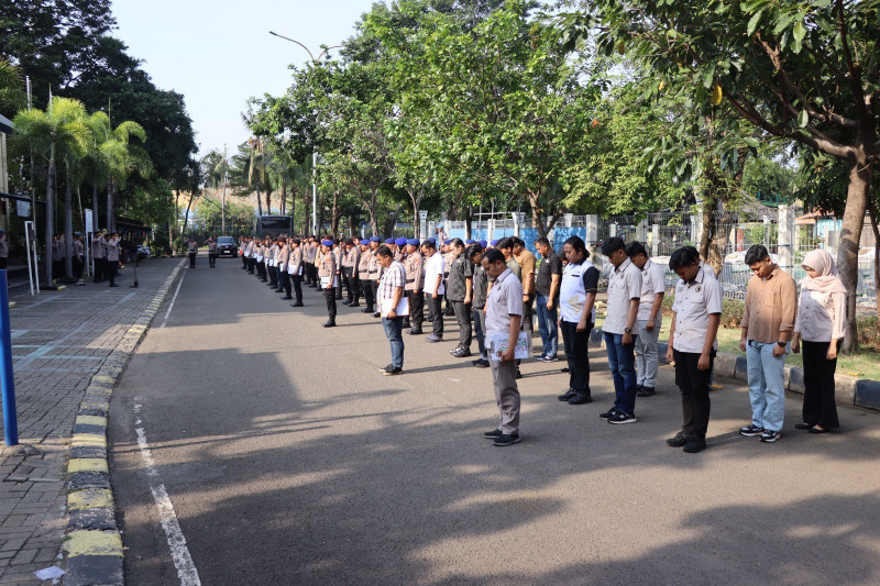 Apel Pagi Polres Kepulauan Seribu, Kapolres Tekankan Disiplin, Kesiapan Audit dan Kebersihan Mako