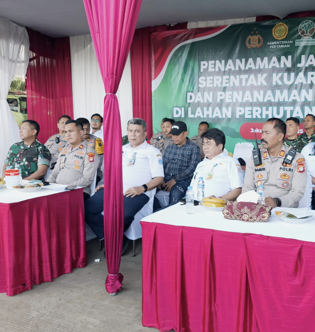 Polsek Pademangan Dukung Program Ketahanan Pangan Nasional, Ikuti Penanaman Jagung Serentak Kuartal IV Secara Daring