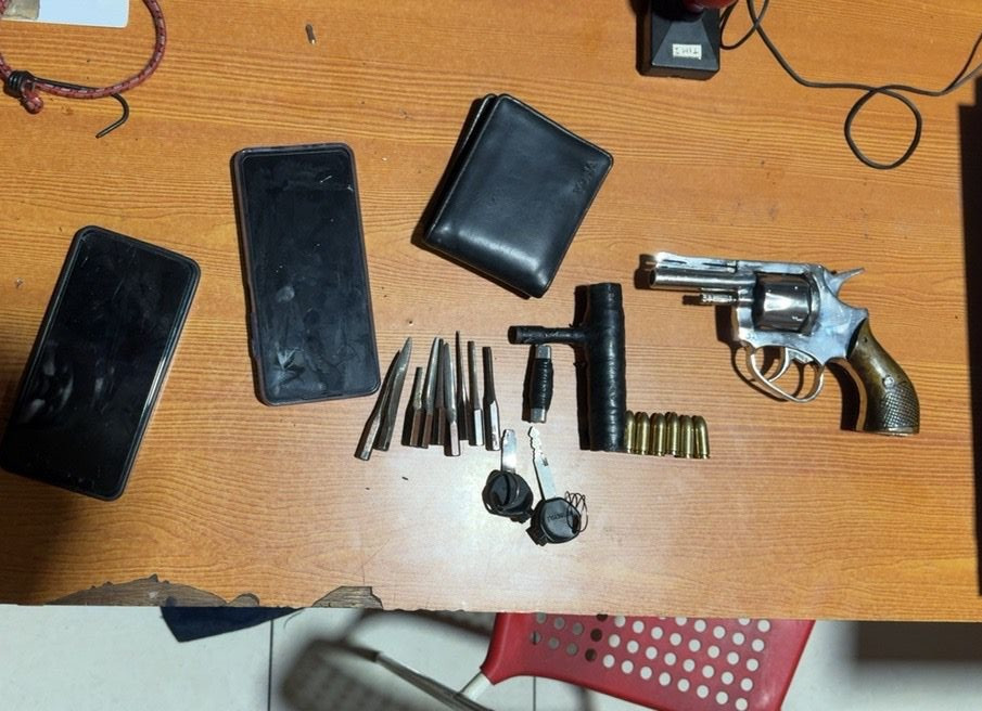 Ditsamapta Polda Metro Jaya Gagalkan Potensi Kejahatan, Dua Pelaku Bersenpi Rakitan Ditangkap