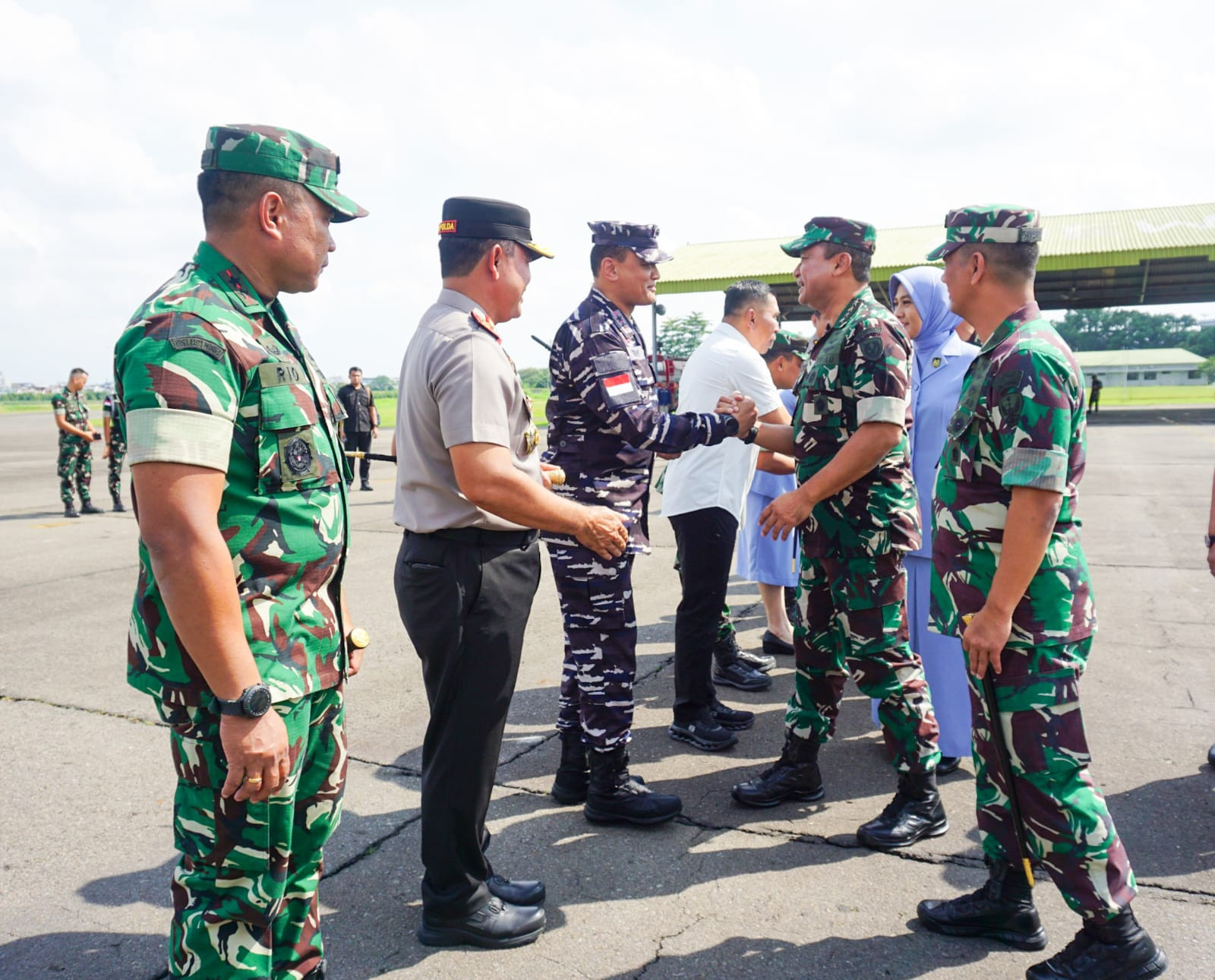 Komandan Kodaeral I Turut Serta Mengantar Keberangkatan Kepala Staf TNI Angkatan Udara