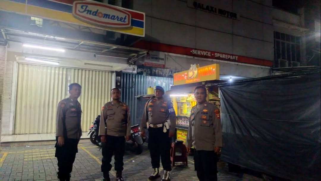 Polsek Bekasi Selatan Intensifkan Patroli Malam Untuk Cegah Gangguan Kamtibmas