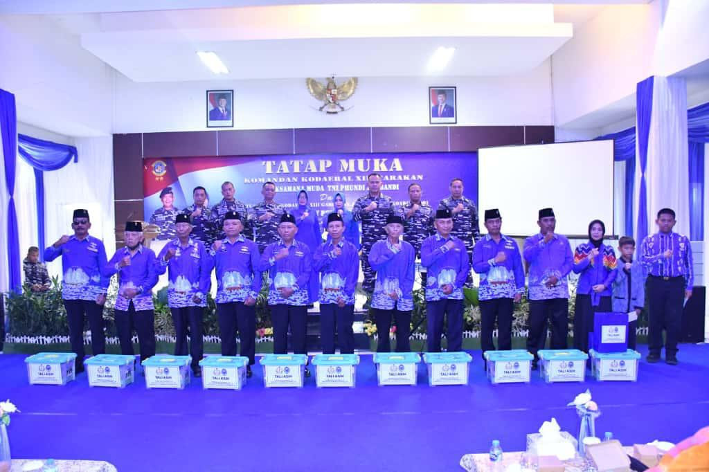 Lanal Banjarmasin Sambut Kunjungan Kerja Dankodaeral XIII