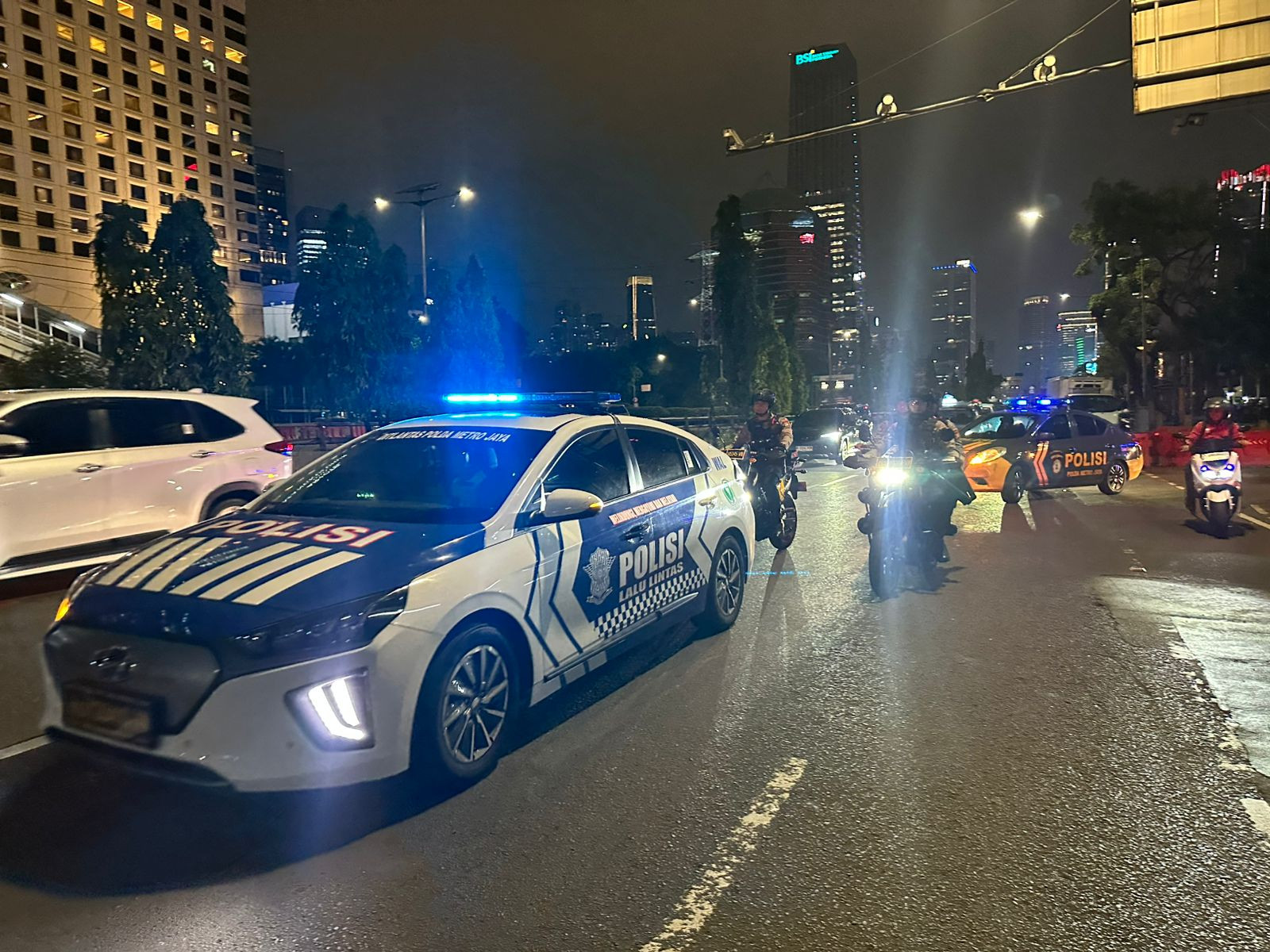Cegah Tawuran dan Kejahatan, Polda Metro Jaya Gencarkan Patroli Malam di Jaksel