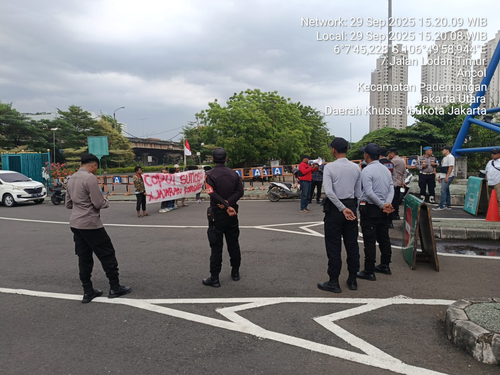Aksi Demo Himpunan Aktivitas Pemuda Indonesia ( HAPI) di Ancol Berjalan Kondusif, Polisi Siagakan 20 Personel