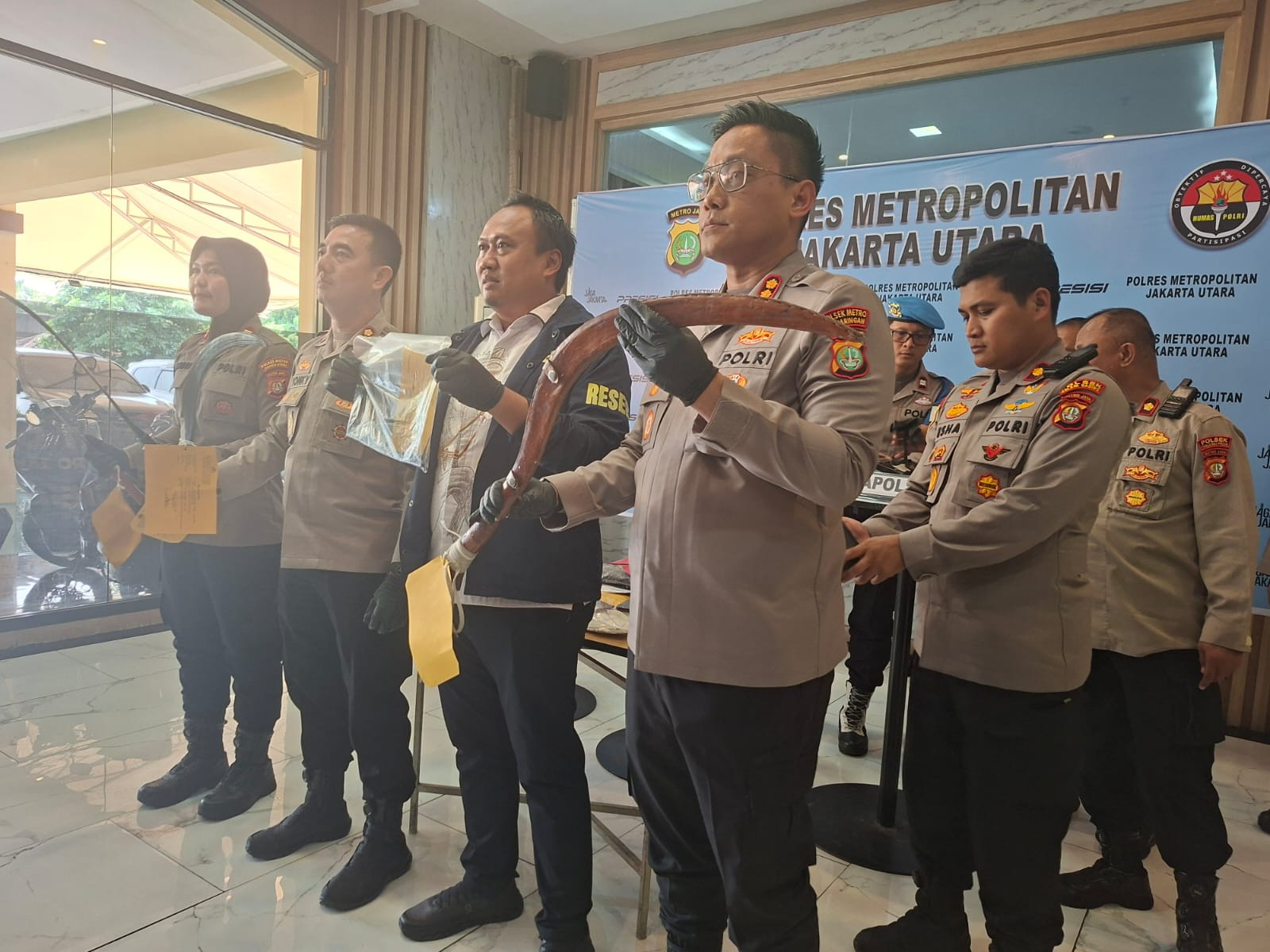 Polres Metro Jakarta Utara Ungkap 15 Kasus Kriminal, 26 Tersangka Diamankan