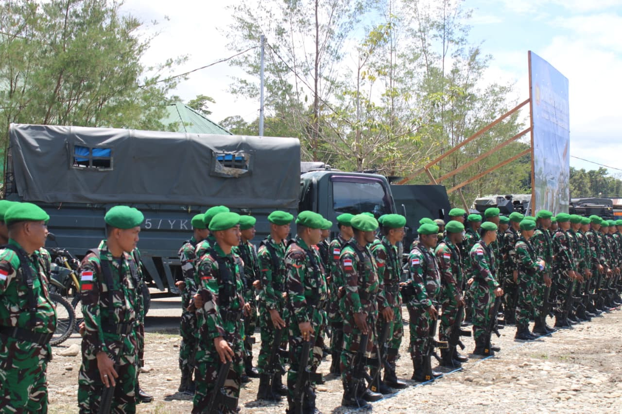 Kodim 1715/Yahukimo dan Satgas-Satgas TNI di Wilayah Yahukimo Gelar Upacara HUT Ke-80 TNI