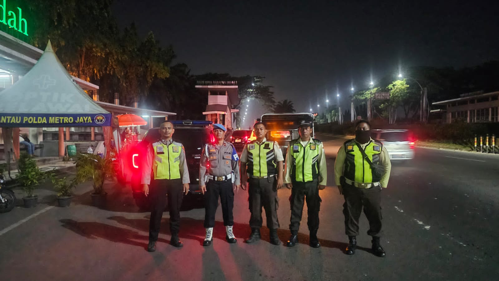 Polsek Medansatria Gelar Patroli Malam untuk Antisipasi Gangguan Keamanan