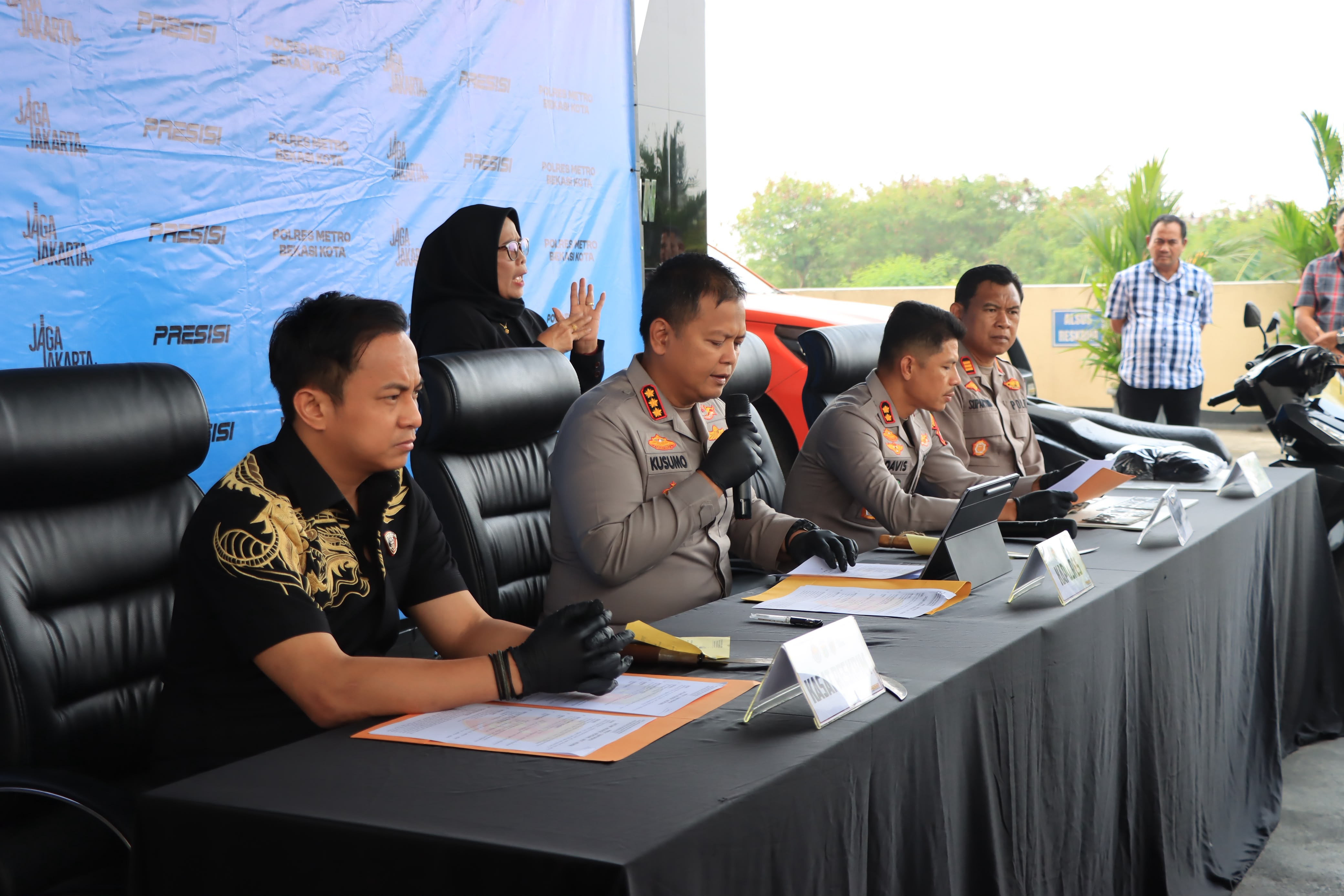 Polisi Bekuk Komplotan Begal Sadis Pembunuh Driver Online di Jatisampurna, Tiga Terduga Pelaku Ditangkap Satu Buron