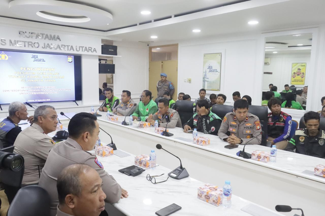 Kapolres Metro Jakarta Utara Kukuhkan Presidium Komunitas Ojek Online, Dorong Peran Aktif Jaga Lingkungan dan Warga