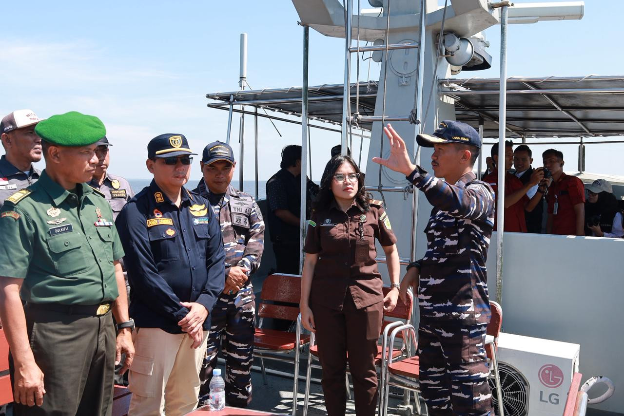 Wujudkan Laut Aman dan Tertib, Lanal Dumai Bersinergi Dukung Patroli Gabungan Tim PORA 2025