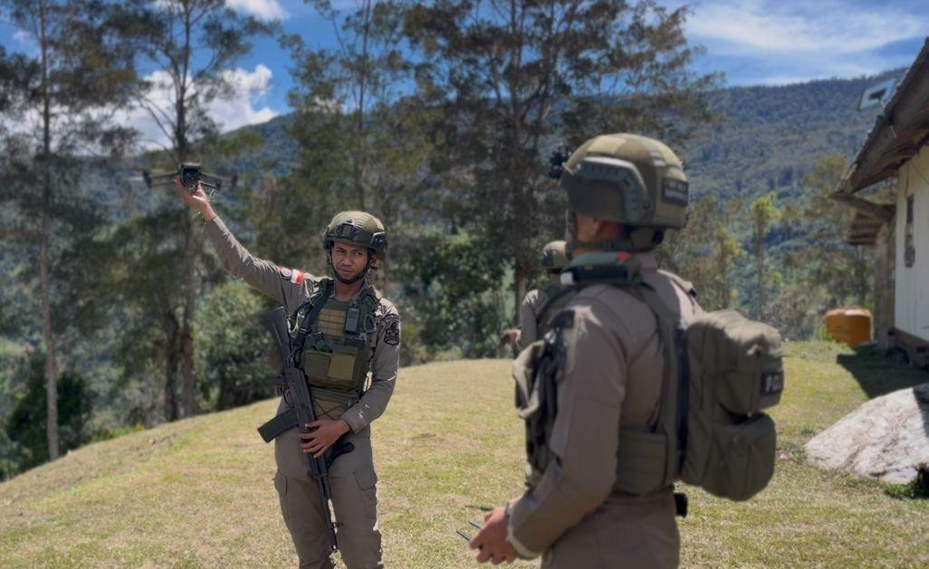 Humanis dan Presisi, Satgas Ops Damai Cartenz 2026 Hadirkan Rasa Aman dalam Patroli dan Pengamanan Ibadah di Sinak