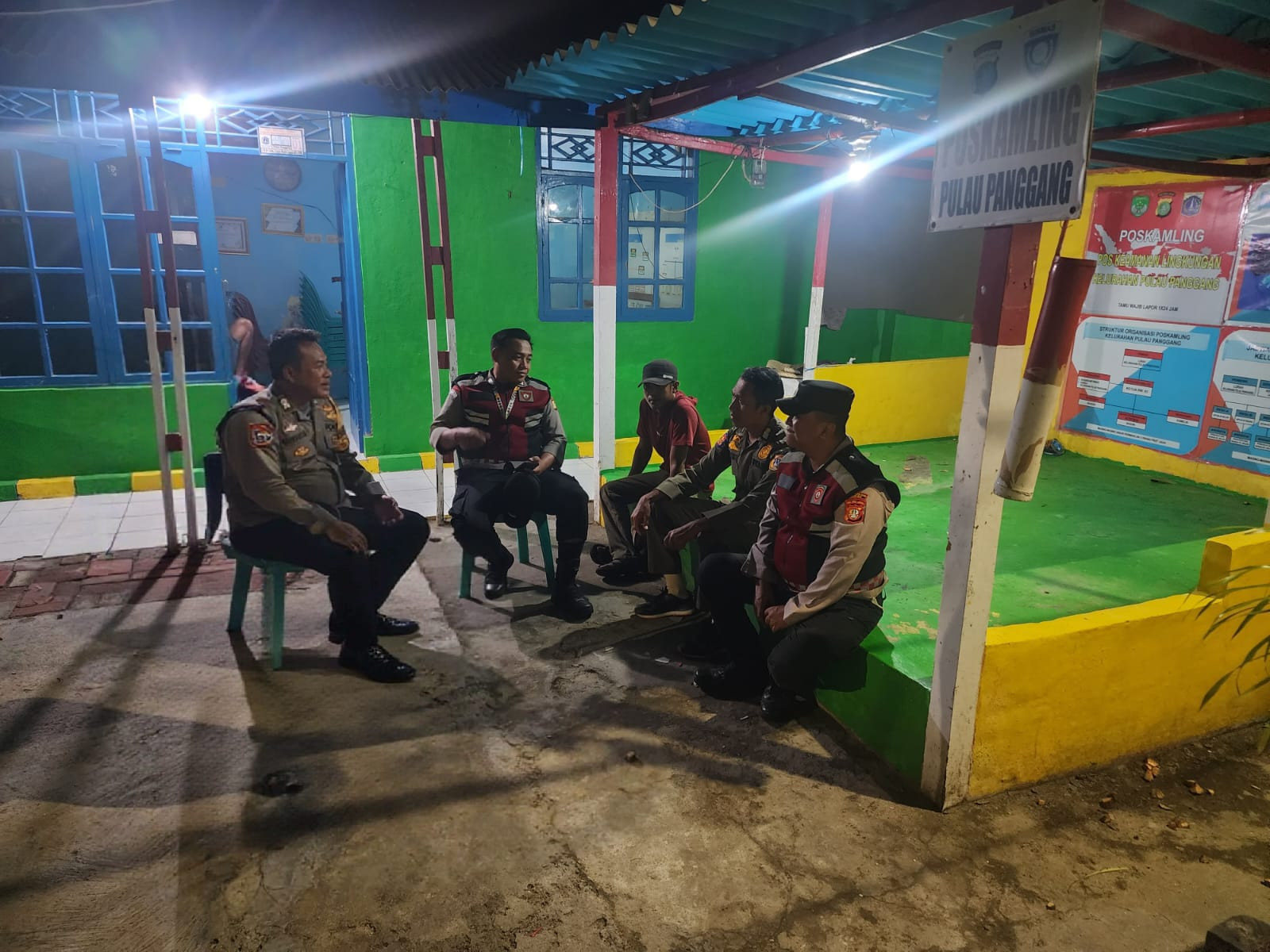 Polsek Kepulauan Seribu Utara Gelar Patroli Malam Gabungan TNI–Satpol PP–Potmas, Perkuat Siskamling dan Antisipasi Guantibmas