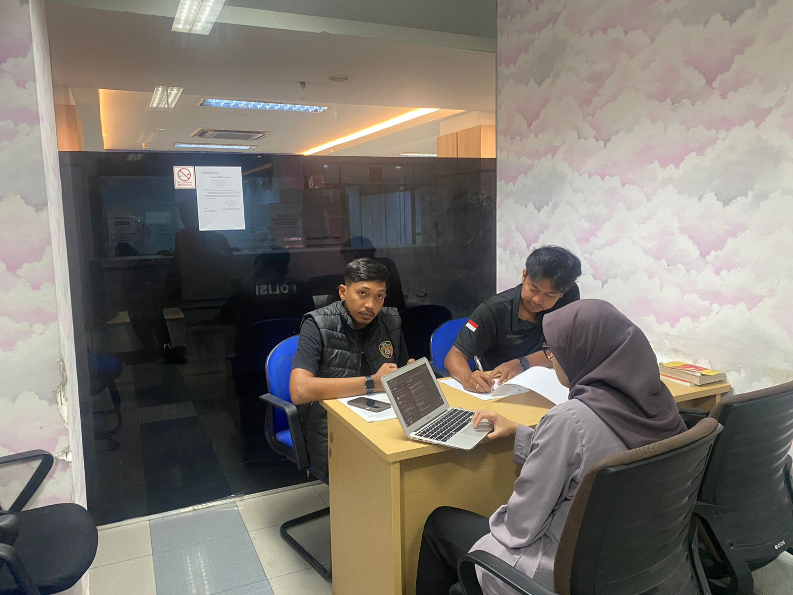 Pelayanan Ramah SPKT Polda Metro Jaya Bikin Warga Merasa Nyaman