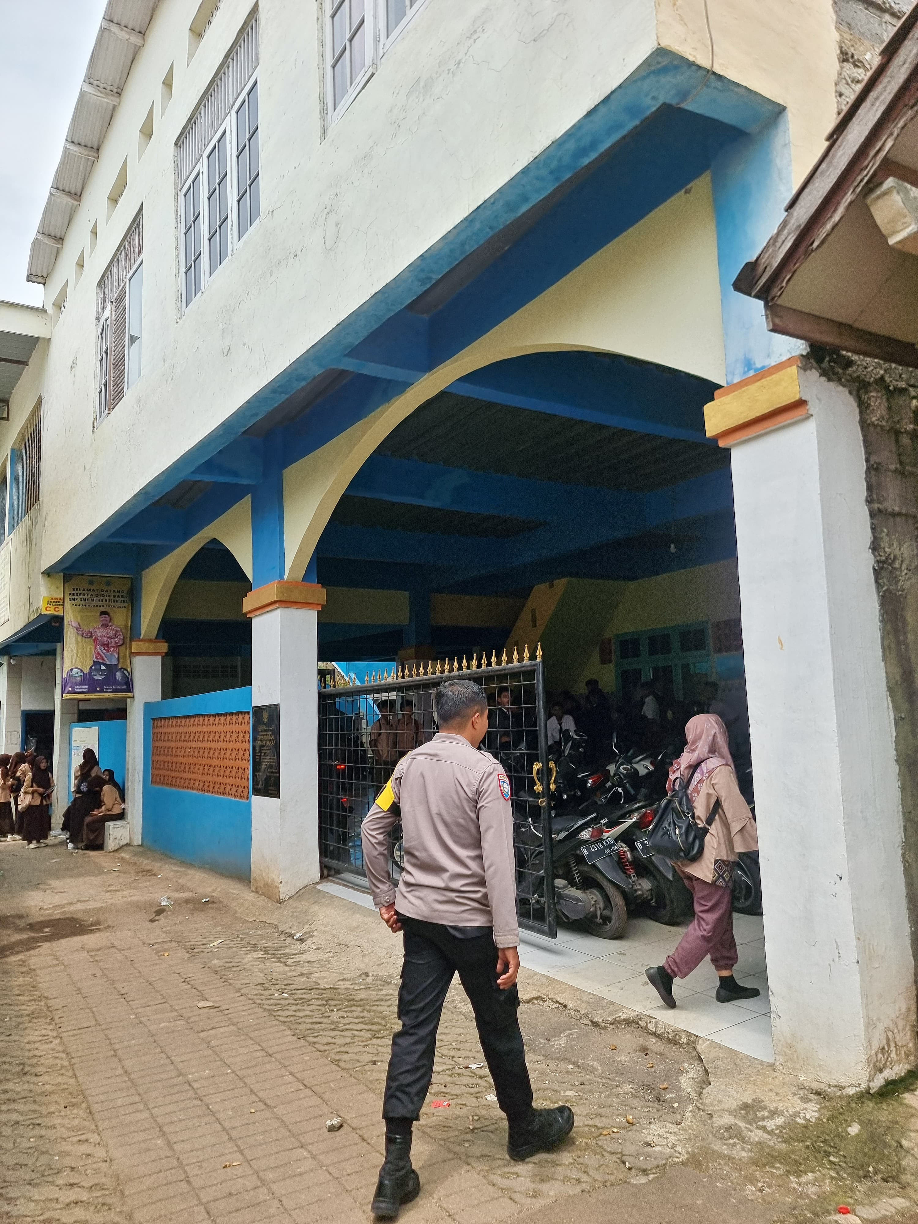 Cegah Siswa Terprovokasi Demo Hari HAM, Polsek Pondok Gede Imbau Pelajar Mitra Nusantara Fokus Ujian