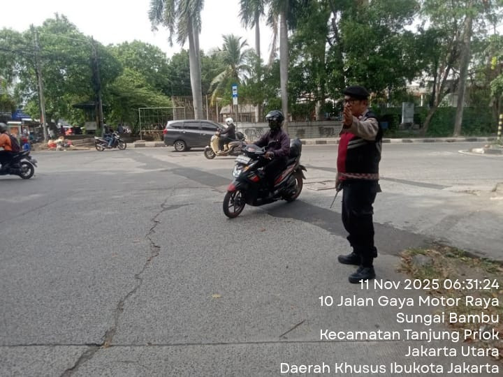 Polsek Tanjung Priok Gelar Protap Pagi, Antisipasi Kemacetan di Titik Rawan Lalu Lintas