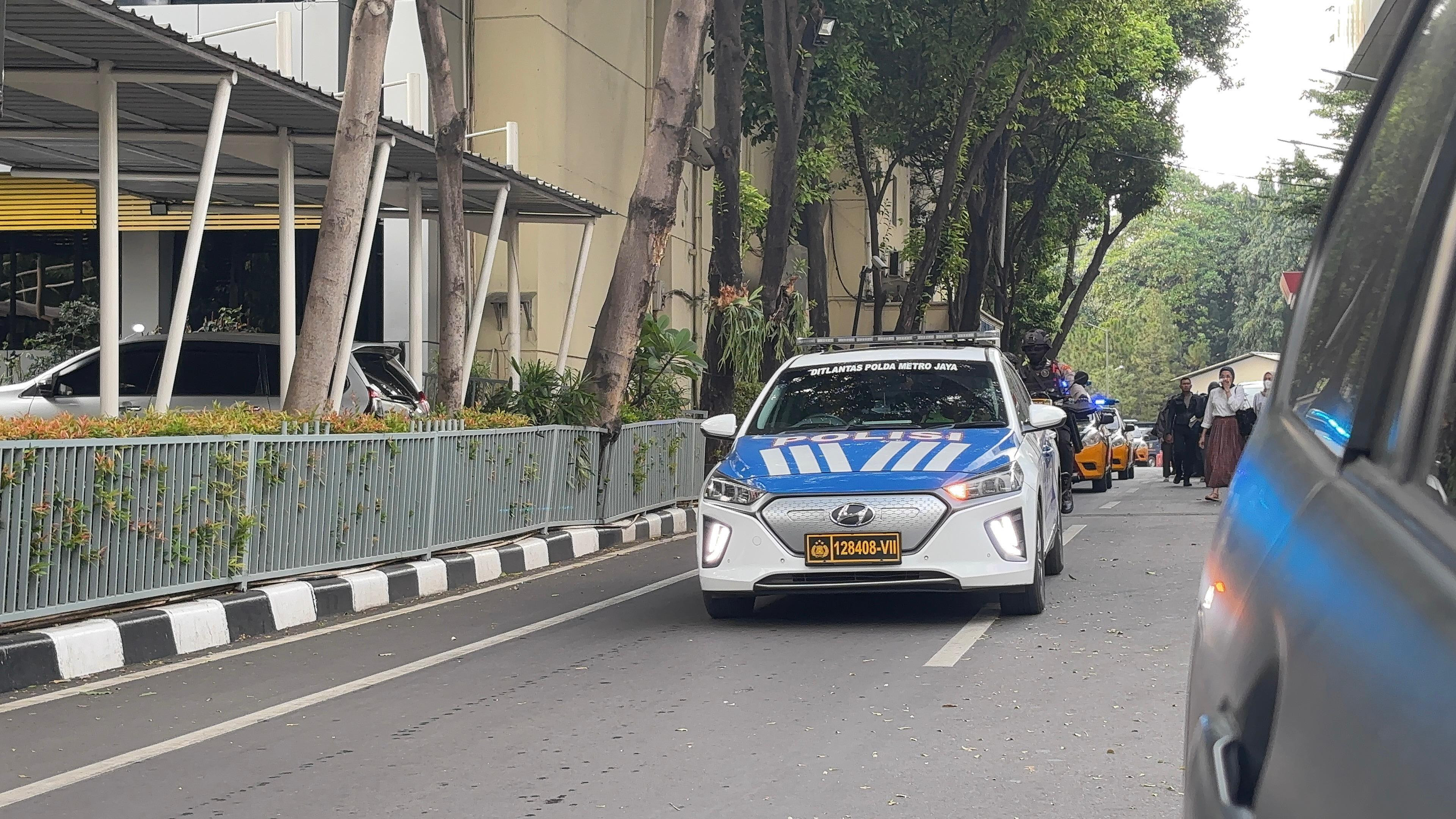 Polda Metro Jaya Gelar Patroli Humanis Untuk Jaga Jakarta