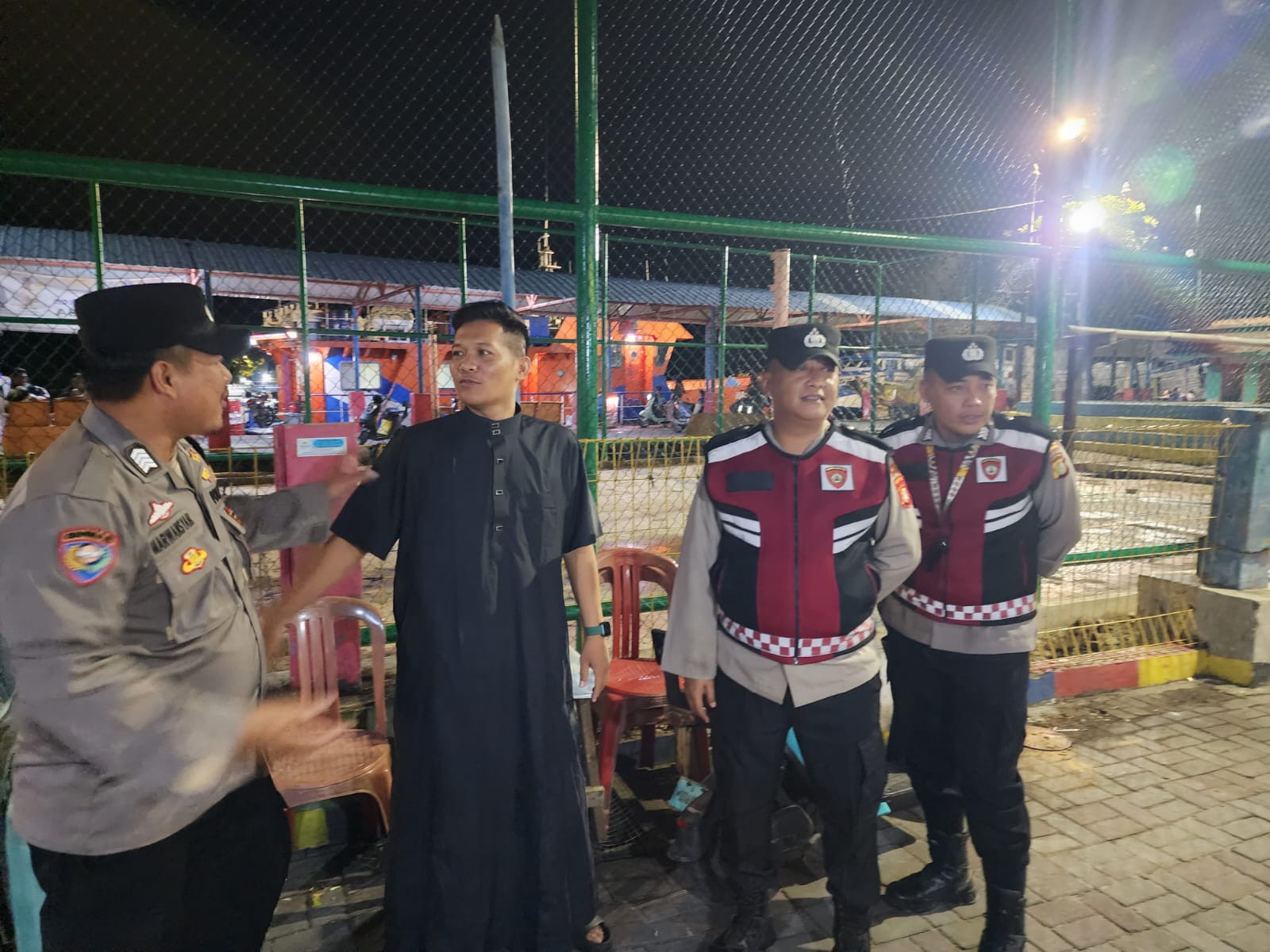 Patroli Malam Ramadhan 1447 H, Polsek Kepulauan Seribu Utara Sosialisasikan Layanan 110 dan Barcode Laporan Masyarakat