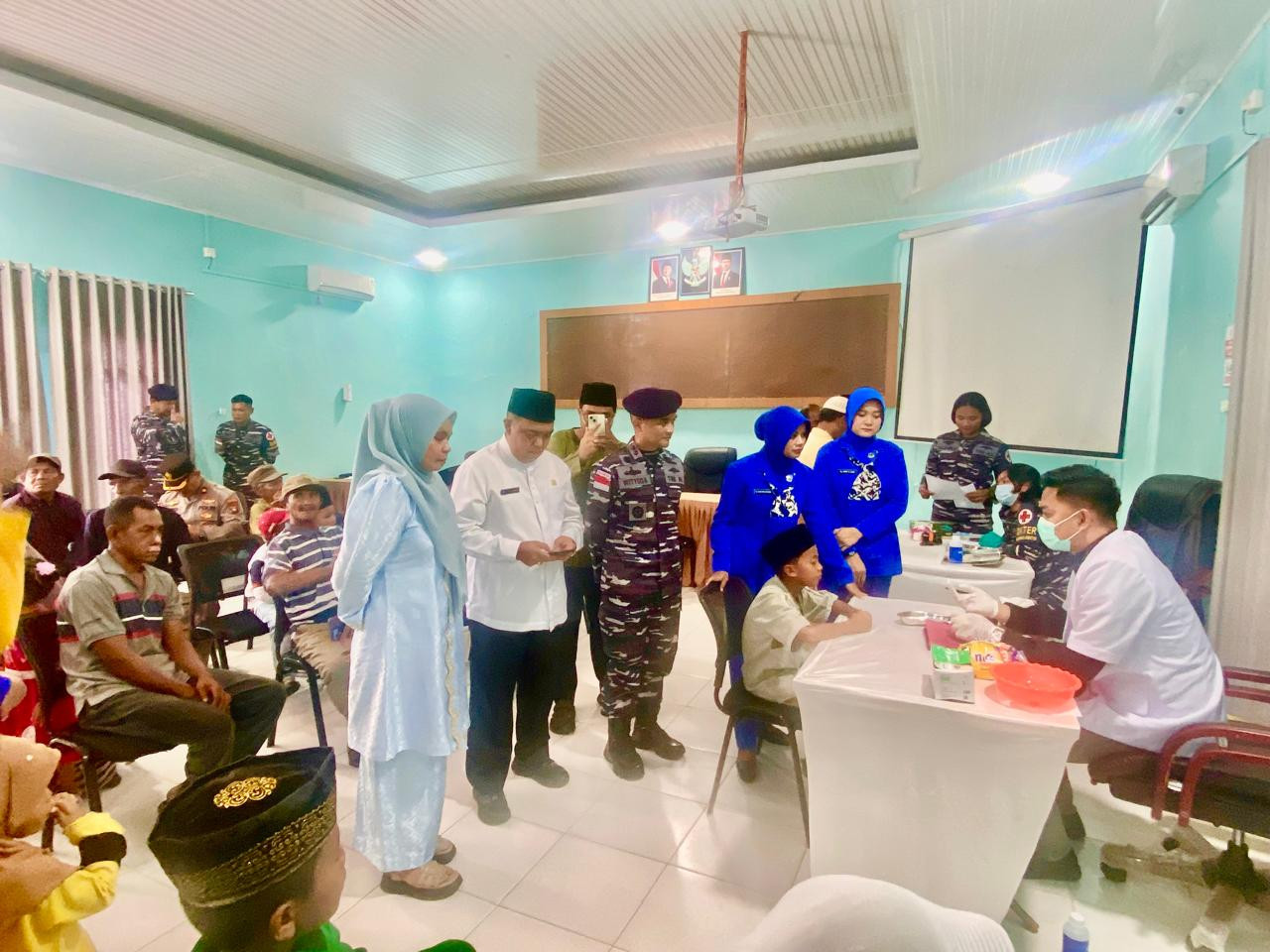Lanal Bintan Gelar Bakti Sosial dan Cek Kesehatan Gratis di Desa Busung, Seri Kuala Lobam