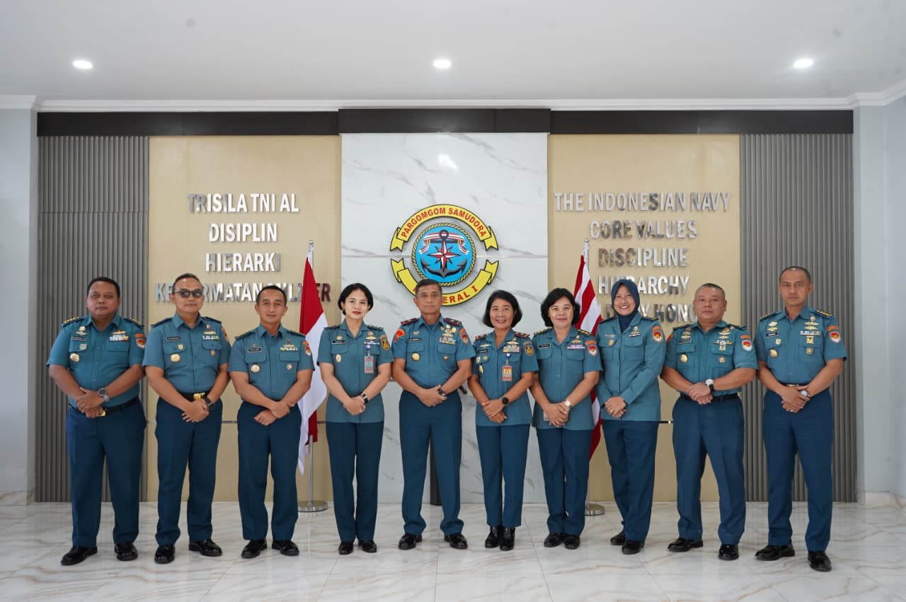 Wadan Kodaeral I Terima Courtesy Call Pabandya Bin Kowal Serta Pembinaan Kepada Seluruh Kowal di Mako Kodaeral I