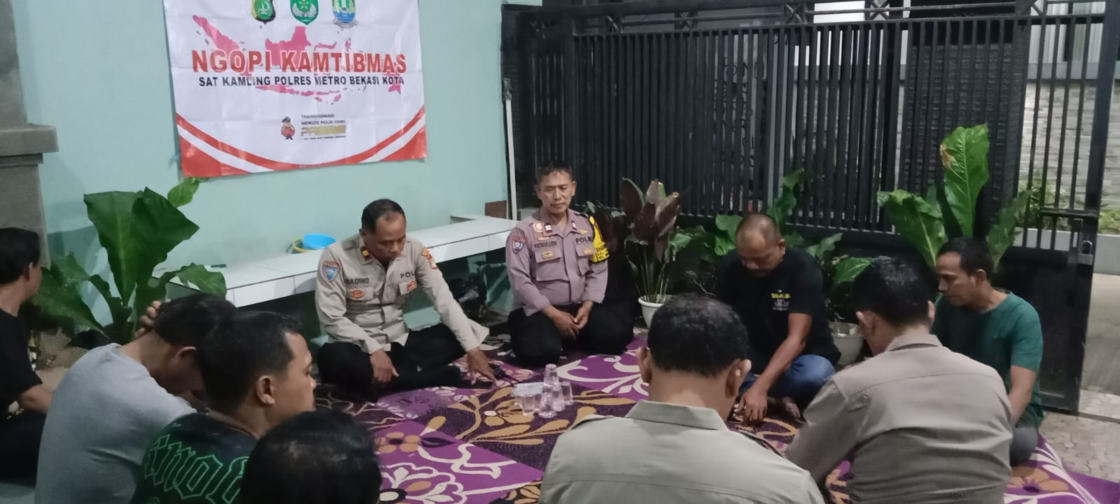 Jalin Silaturahmi, Polsek Bekasi Selatan Gelar "Ngopi Kamtibmas" di Jaka Setia