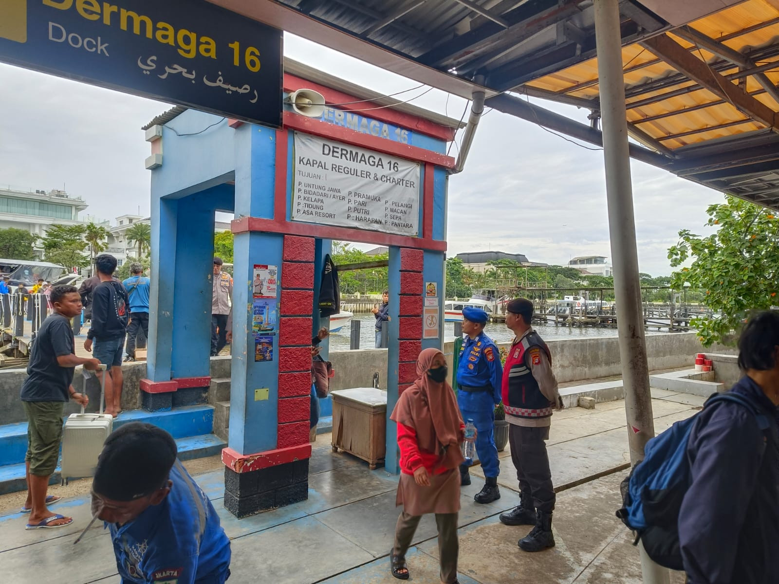Polres Kepulauan Seribu Rutin Gelar Strong Point di Dermaga Marina Ancol untuk Jamin Keamanan Penyeberangan