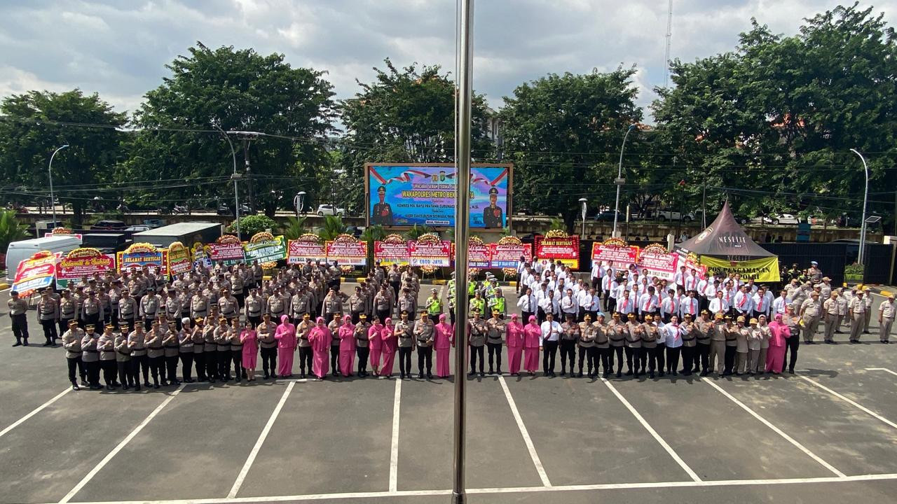 AKBP Davis Busin Siswara Resmi Jabat Wakapolres Metro Bekasi Kota