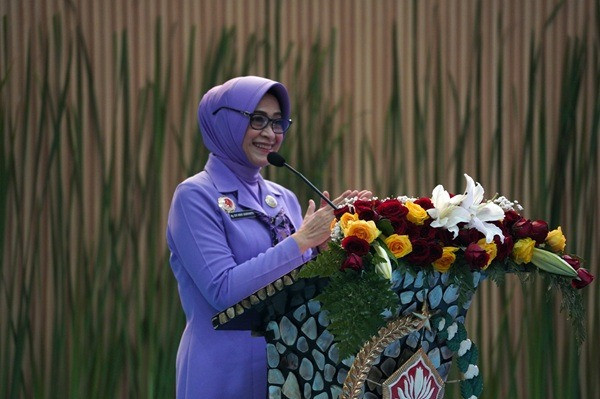 Donor Darah Serentak Wanita TNI dan Dharma Pertiwi Raih Rekor MURI