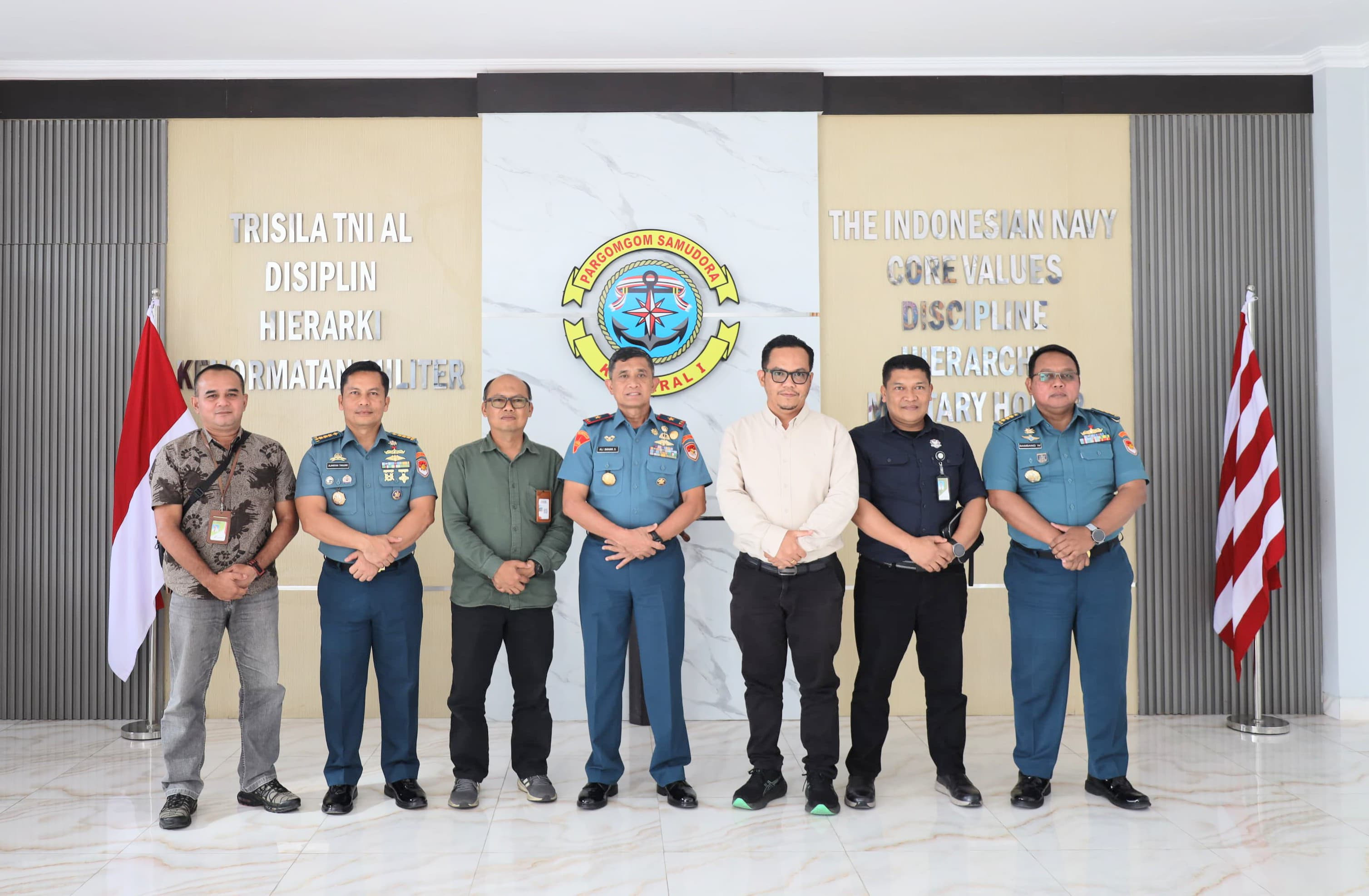 Wadan Kodaeral I Terima Courtesy Call Dari Manager Pertamina