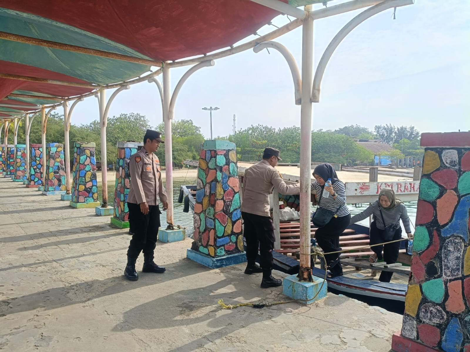 Strong Point Pagi Hari, Polres Kepulauan Seribu Amankan Dermaga Wisata dan Pulau Penduduk