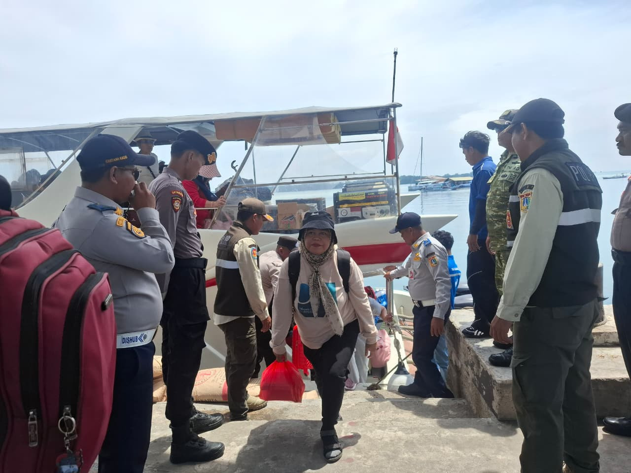 Sinergi TNI-Polri Amankan Dermaga Pulau Wisata dan Permukiman, Jamin Kelancaran Aktivitas Warga