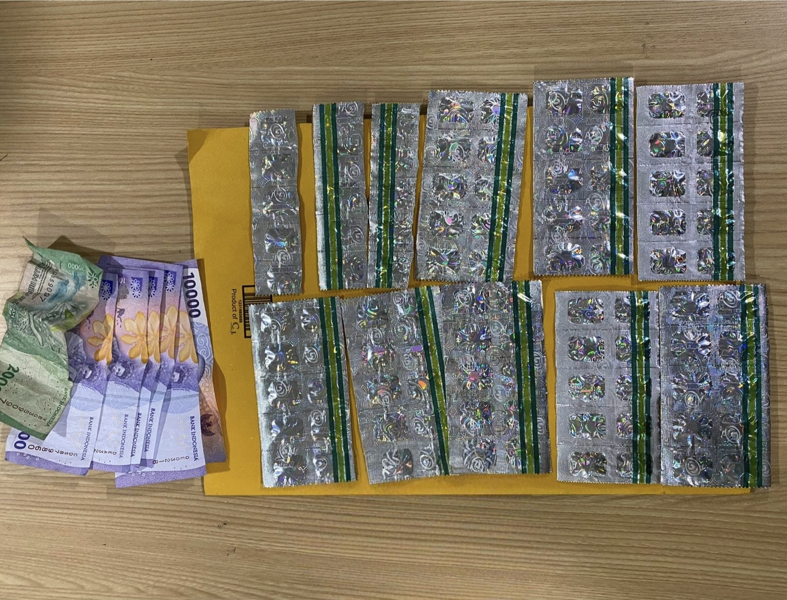 Obat Keras Bebas Beredar, Polisi Bergerak Cepat: Dua Pelaku Ditangkap di Tangerang