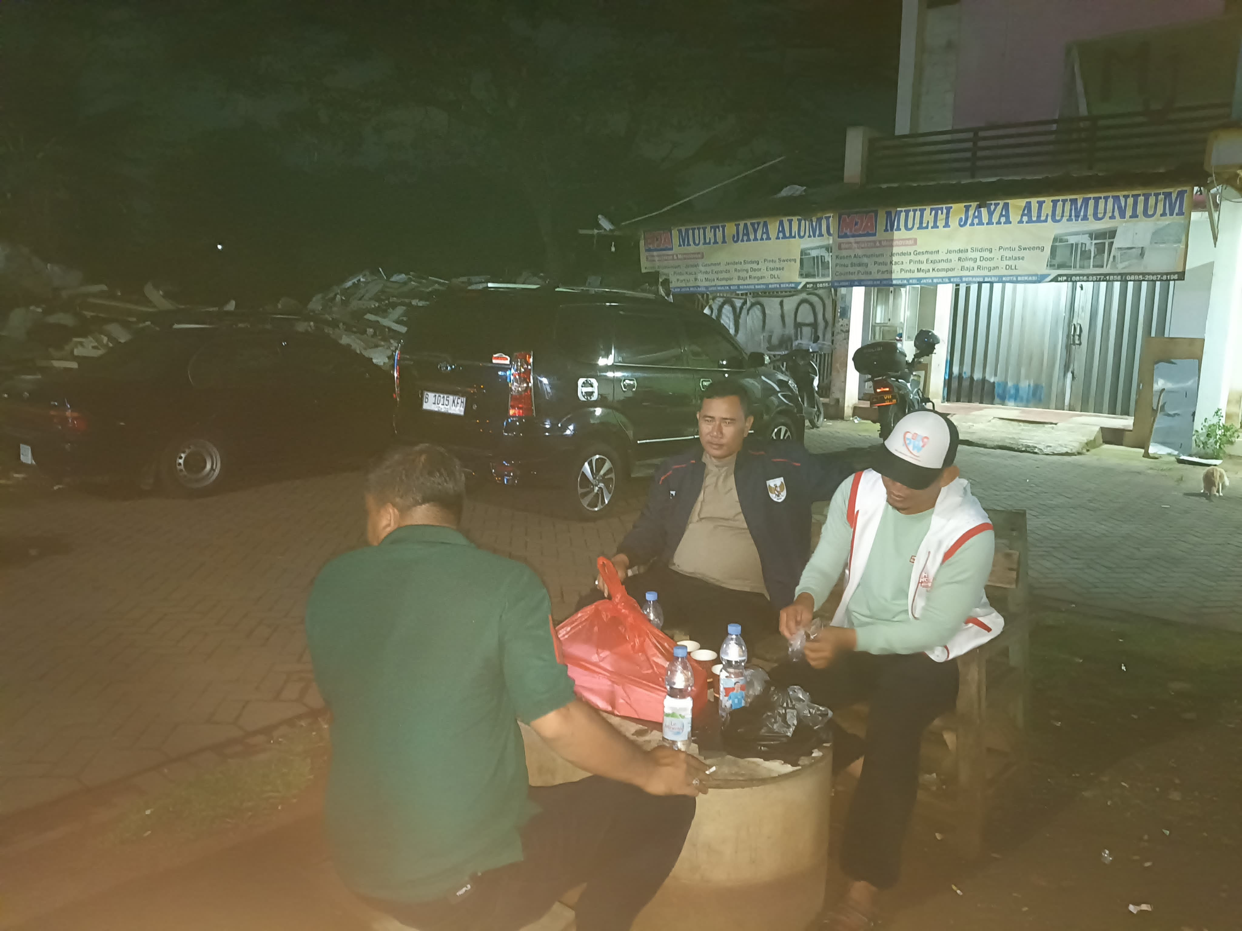 Cegah Curanmor dan Remaja Tawuran, Polisi di Cimuning Gandeng Ketua RW dan Ormas Patroli Malam
