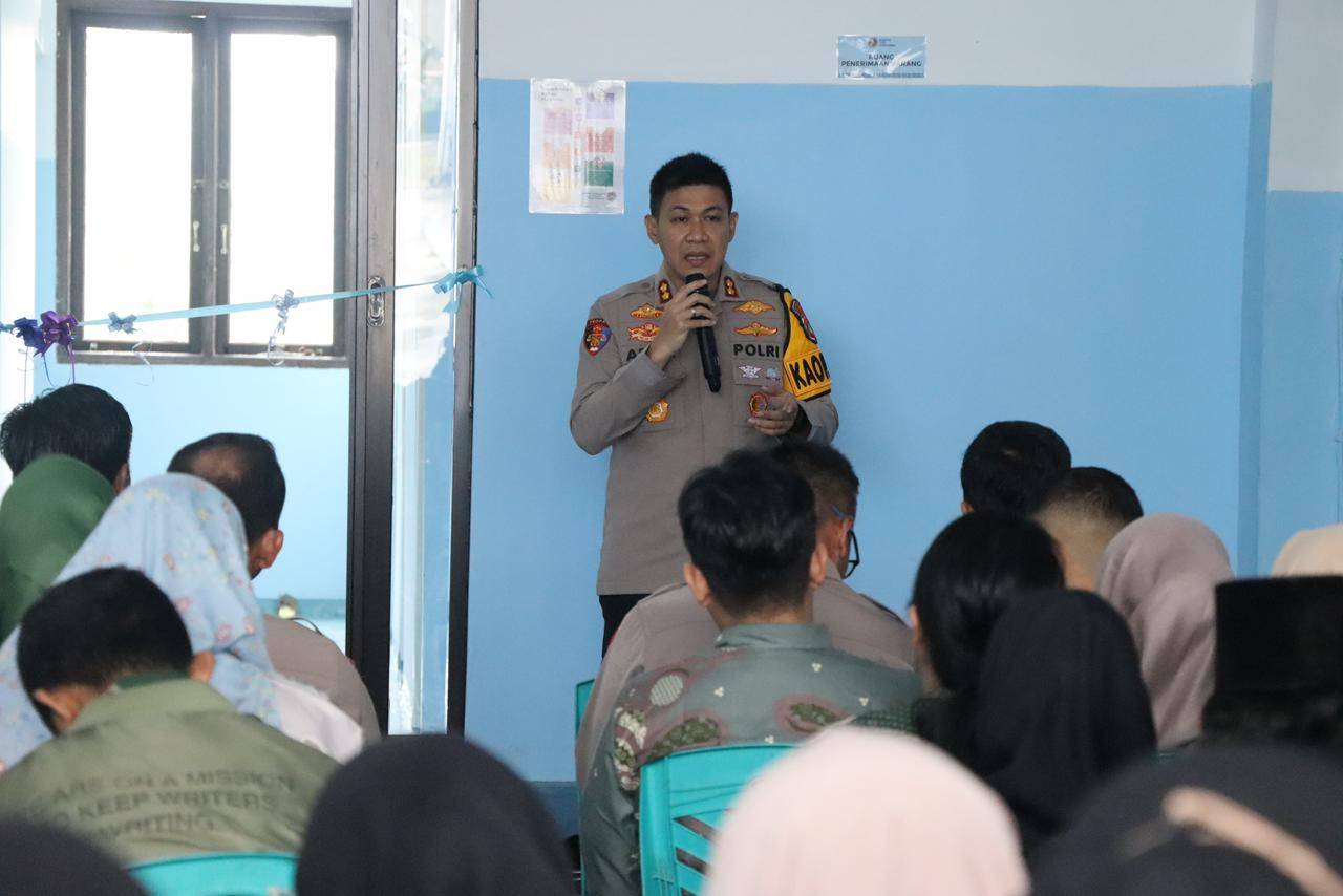 Polres Kepulauan Seribu Resmikan dan Gelar Tasyakuran Dapur SPPG di Jatijajar, Depok