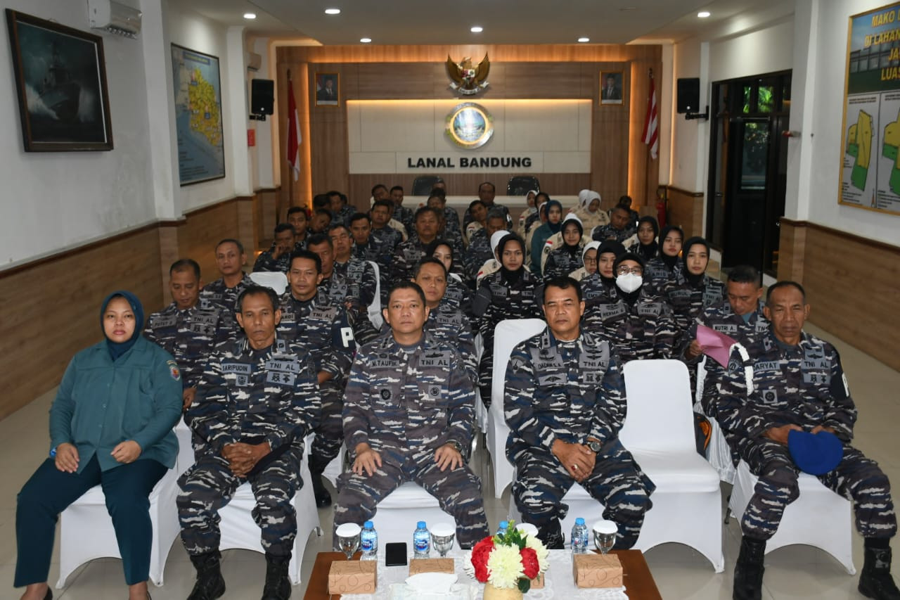 Perkuat Iman dan Tumbuhkan Semangat Cinta Tanah Air, Prajurit Lanal Bandung Gelar Vicon Kausri Agama