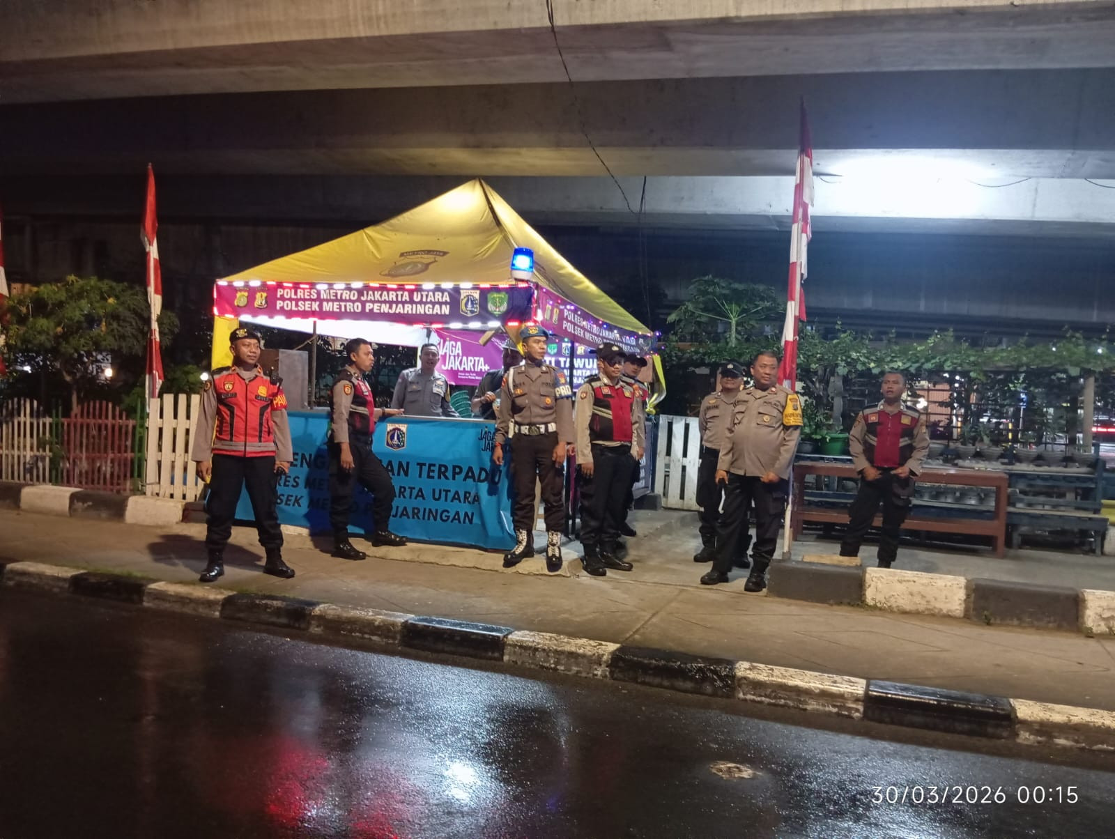 Polsek Metro Penjaringan Gelar Apel dan Patroli KRYD, Antisipasi Tawuran dan Kejahatan Jalanan