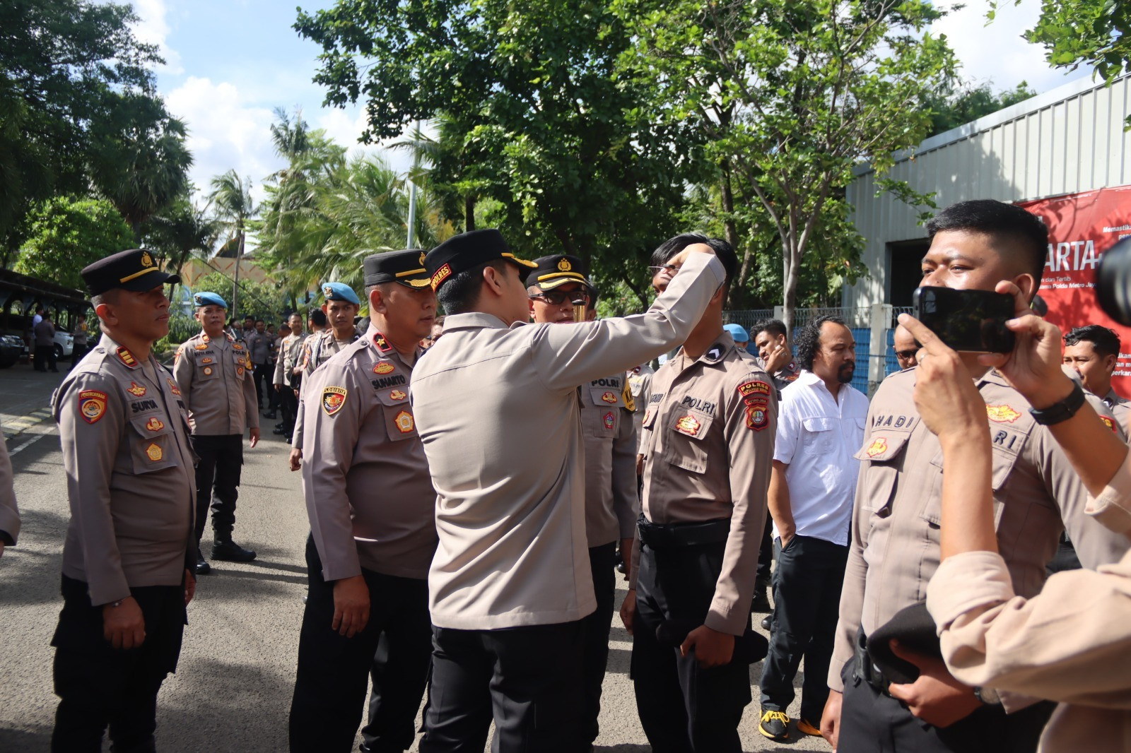 Usai Apel Pagi, Kapolres Kepulauan Seribu Gelar Gaktiplin Bersama Propam