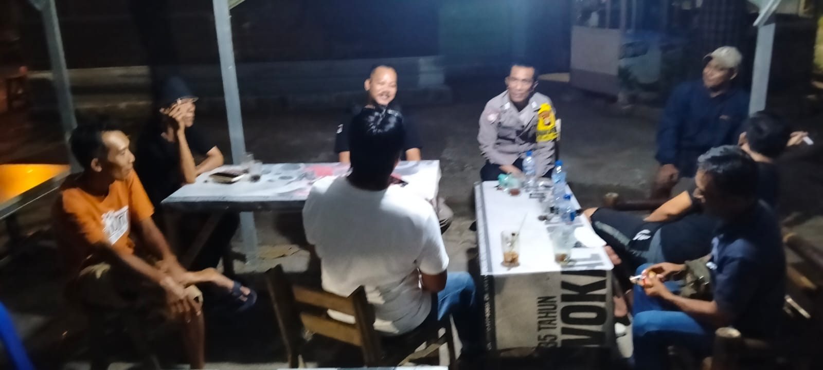 Patroli 'Solo Bandung' Dini Hari di Jatiwarna, Bhabinkamtibmas dan Potmas Kuatkan Harkamtibmas