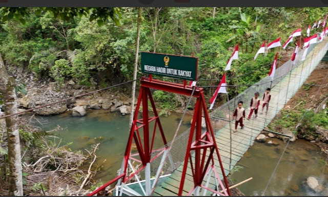 Puluhan Tahun Tak Ada Penghubung, Jembatan Gantung Kini Jadi Jalur Utama Pangandaran - Tasikmalaya