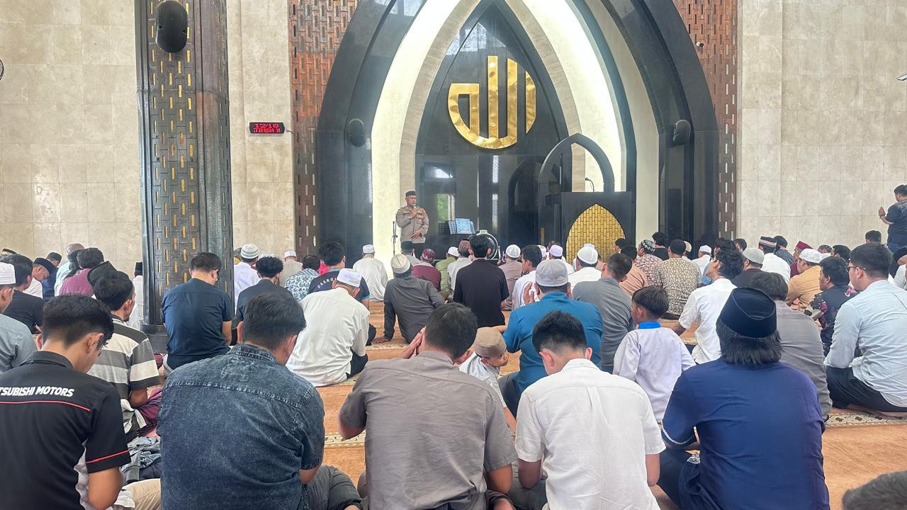 Jumat Keliling Kapolsek Bekasi Barat, Sampaikan Pesan Kamtibmas