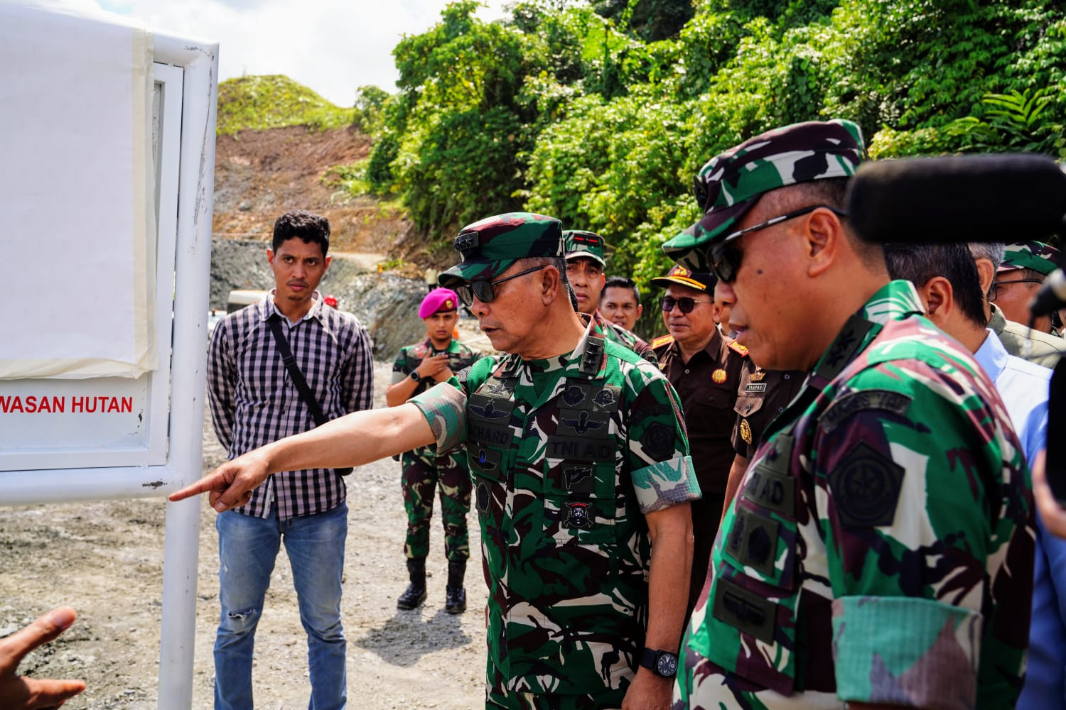 Kasum TNI: Penertiban Hutan Bukan Serampangan, Semua Tahapan Terukur dan Terkoordinasi