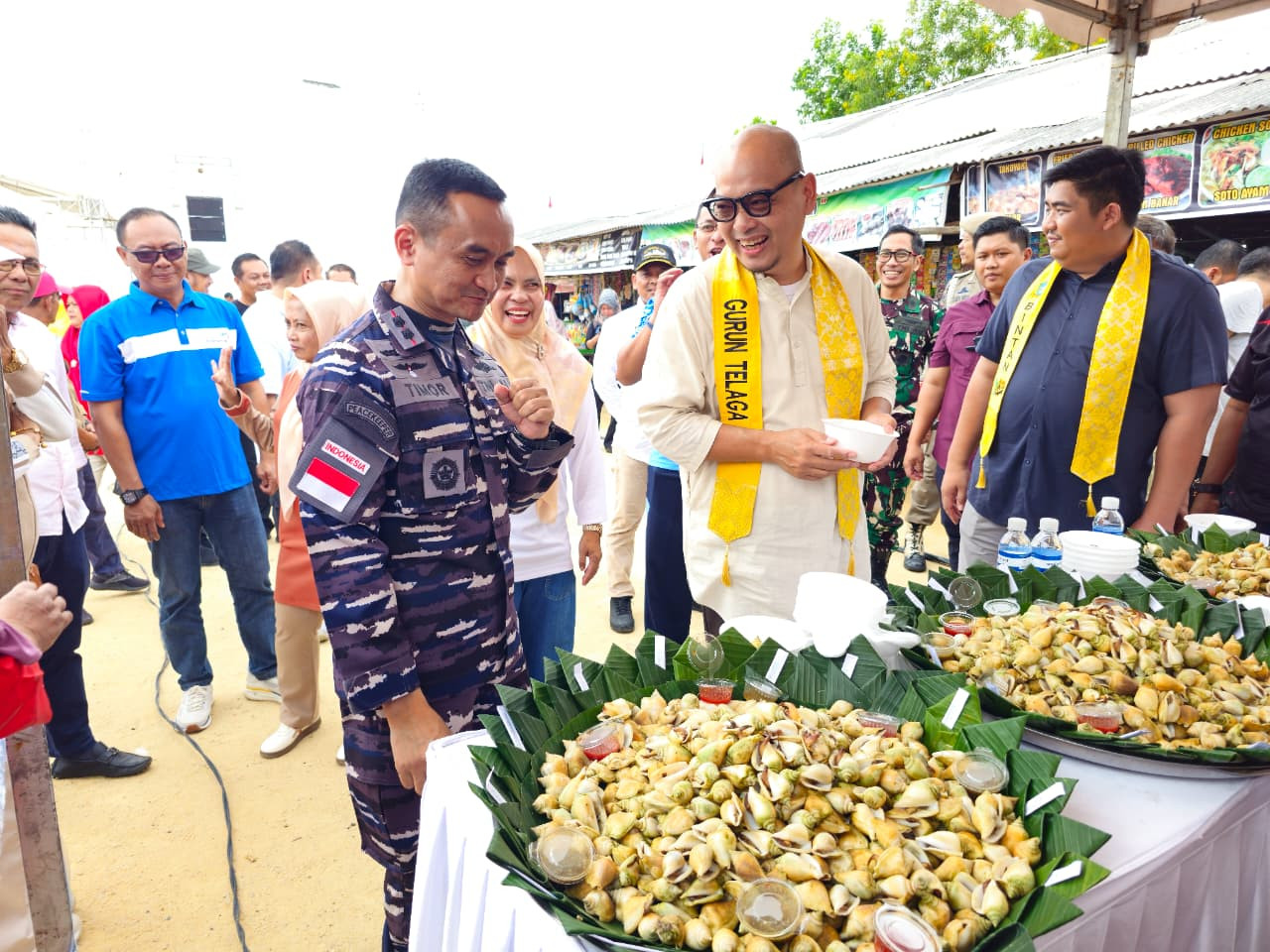 Danlanal Bintan Ikut Meriahkan Pesta Gonggong di Gurun Pasir Telaga Biru