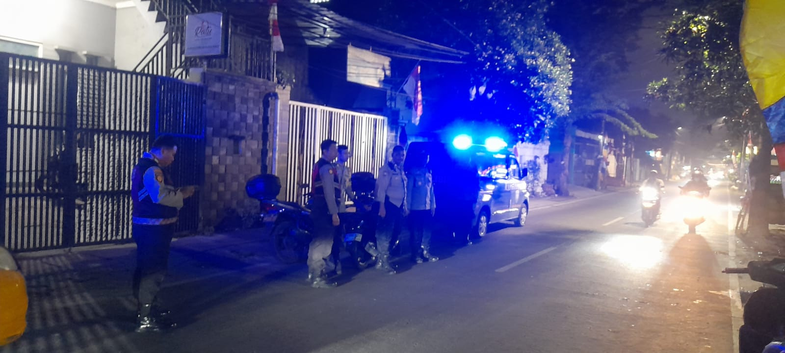 Patroli Polsek Koja Amankan Juru Parkir Liar di Jalan Kramat Jaya