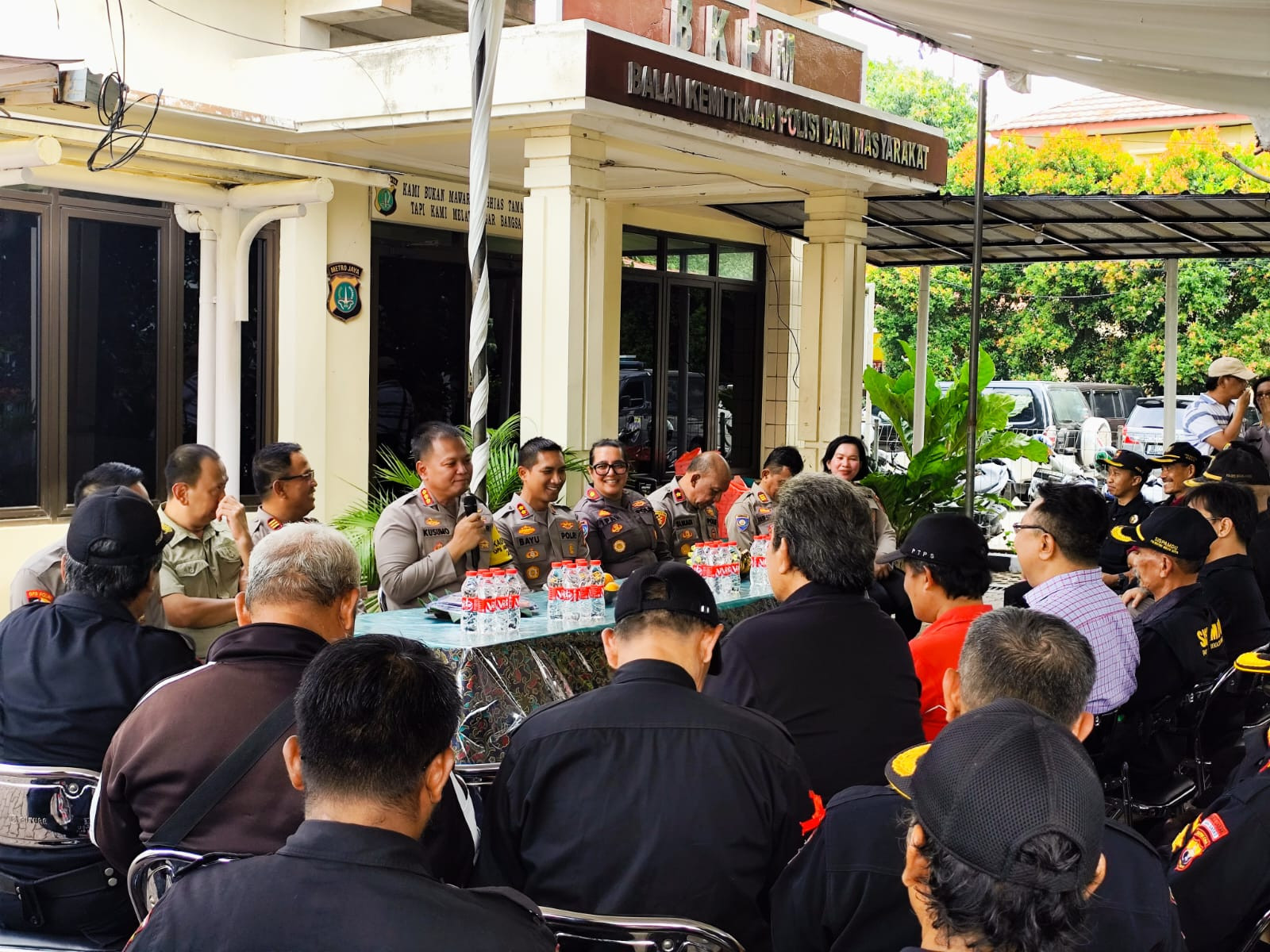 Ngopi Kamtibmas, Kapolres Metro Bekasi Kota Ajak Warga Perkuat Sinergi Keamanan