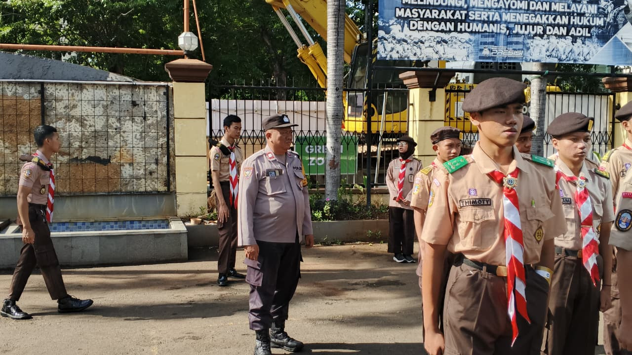 Polsek Metro Penjaringan Gelar Pembinaan Saka Bhayangkara, Tanamkan Disiplin dan Pengetahuan Kepolisian