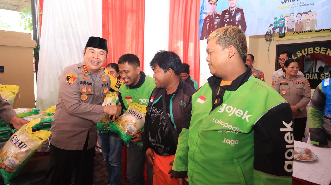 Kapolres Metro Jakpus Resmikan Ojol Mart ke-6, Wujud Dukungan untuk Driver Online