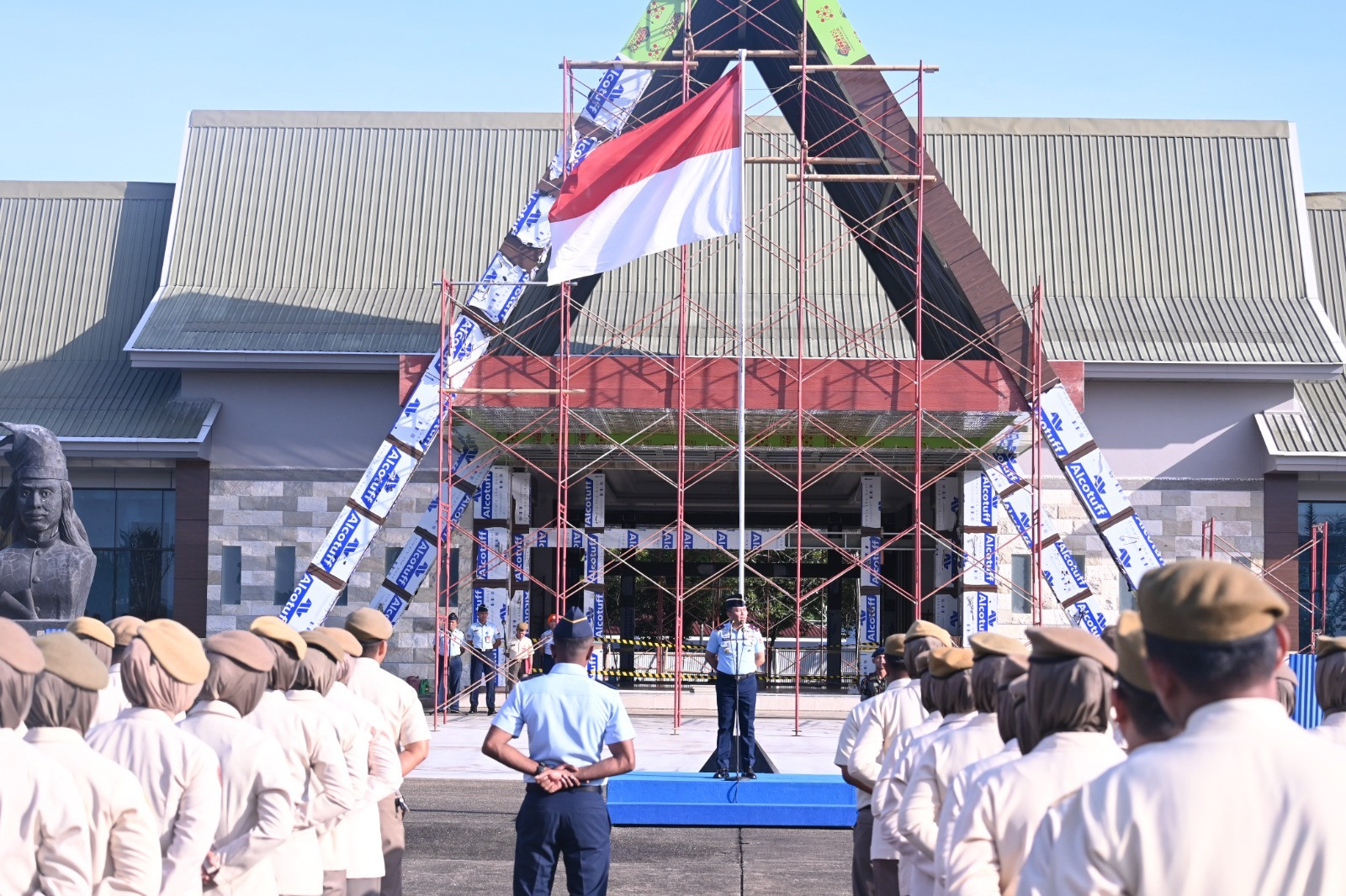 Pimpin Apel Pagi, Danlanud Sultan Hasanuddin Tekankan Integritas dan Kesiapan Personel Menghadapi Tantangan Ke Depan