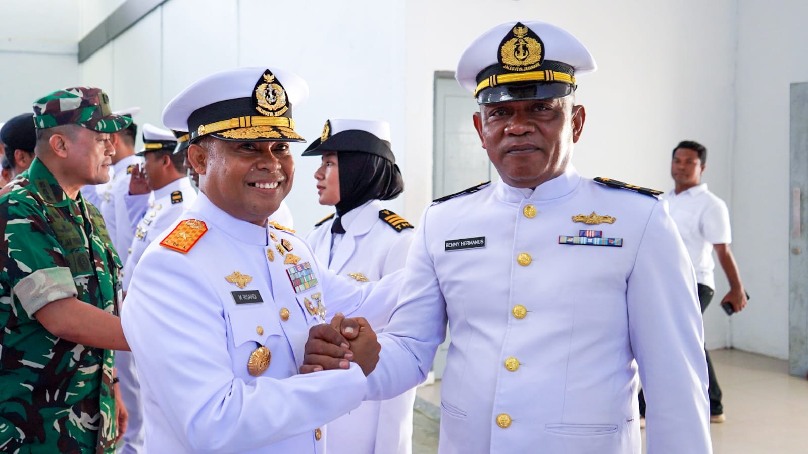 Kodaeral IX Gelar Acara Laporan Korps Kenaikan Pangkat Perwira dan Upacara Kenaikan Pangkat Bintara-Tamtama Mako Kodaeral IX