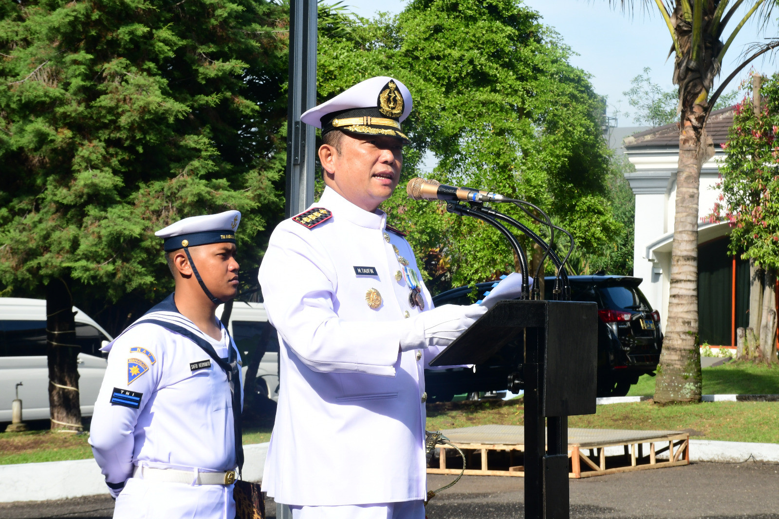 Pangkalan TNI Angkatan Laut Bandung Laksanakan Upacara Peringatan Hari Jadi TNI AL Ke-80 Tahun 2025