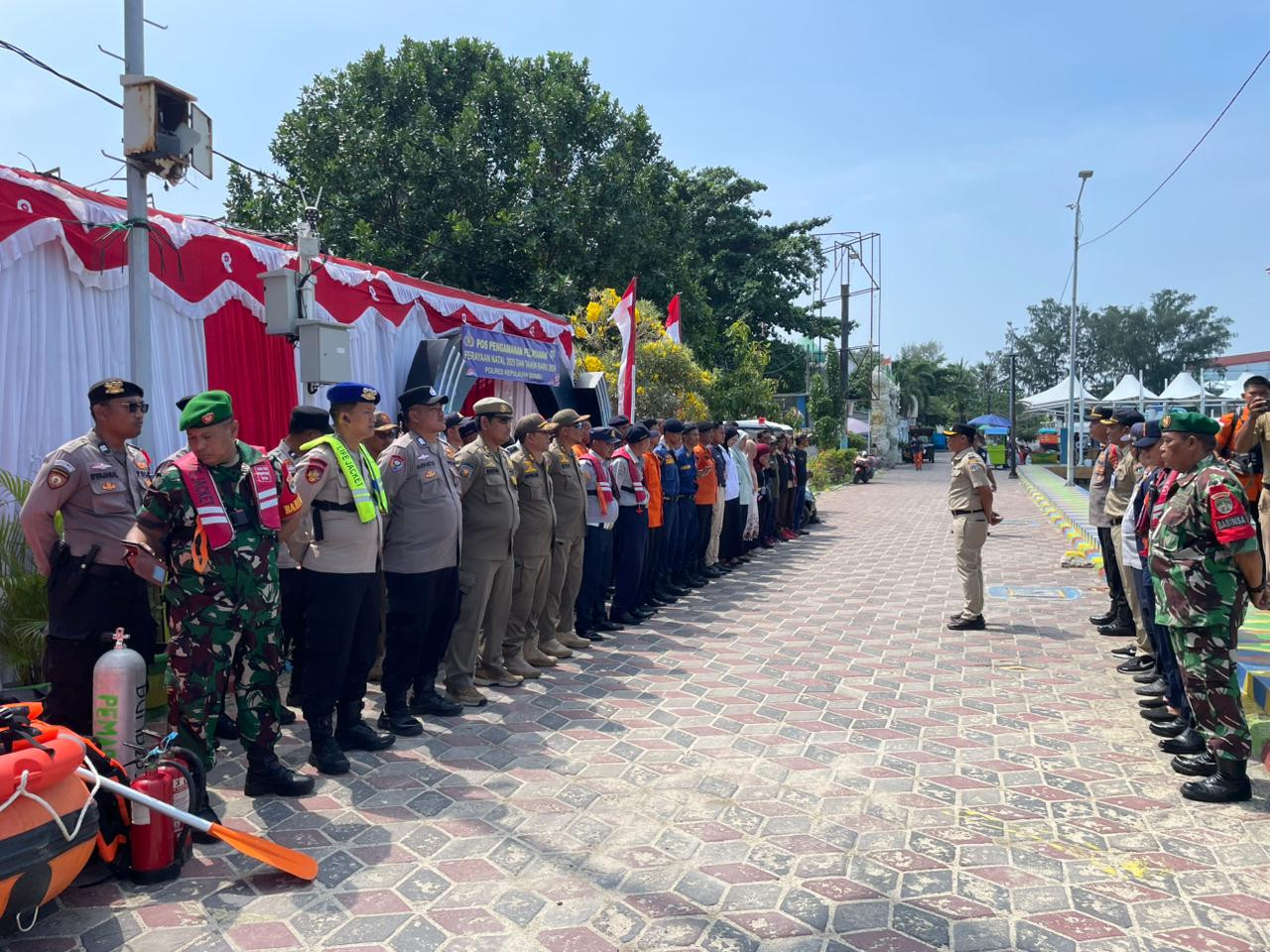 Pos Pengamanan Natal–Tahun Baru Hadir di Pulau Pramuka, Warga dan Wisatawan Bisa Lapor Hotline 110