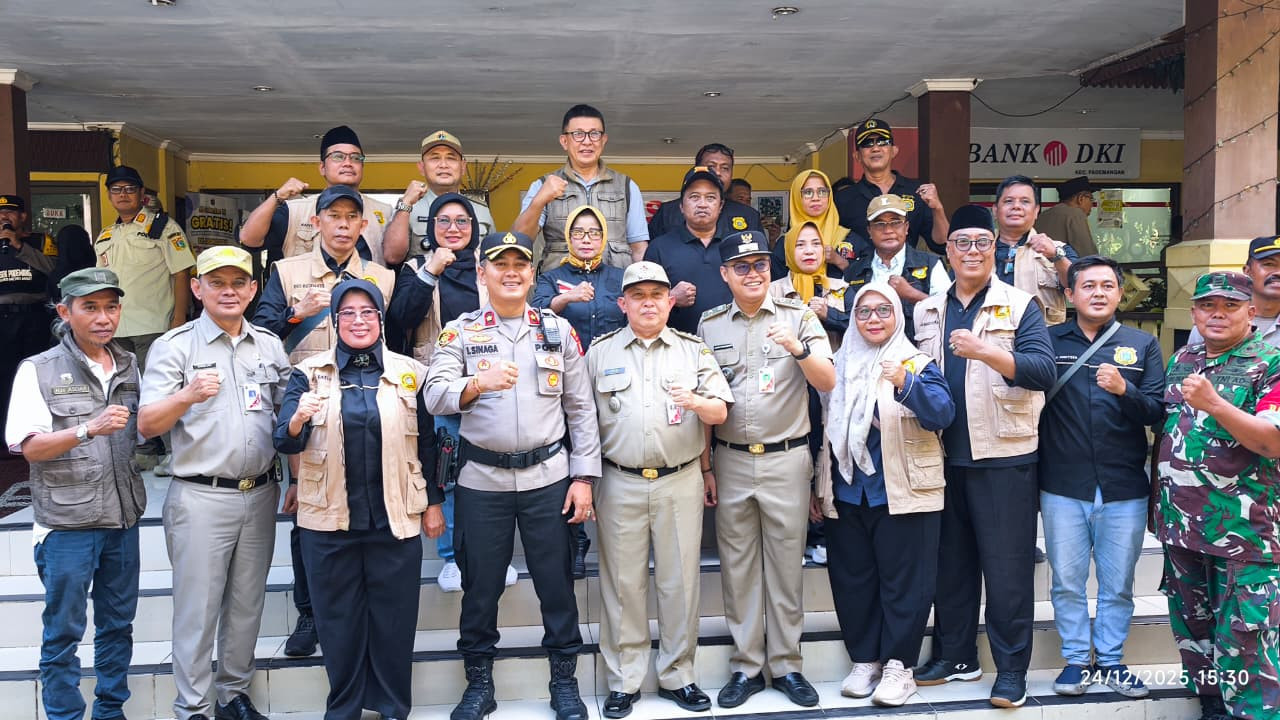 Polisi Gelar Apel  Pasukan di Pademangan, 255 Personel Disiagakan Amankan Natal 2025 dan Tahun Baru 2026